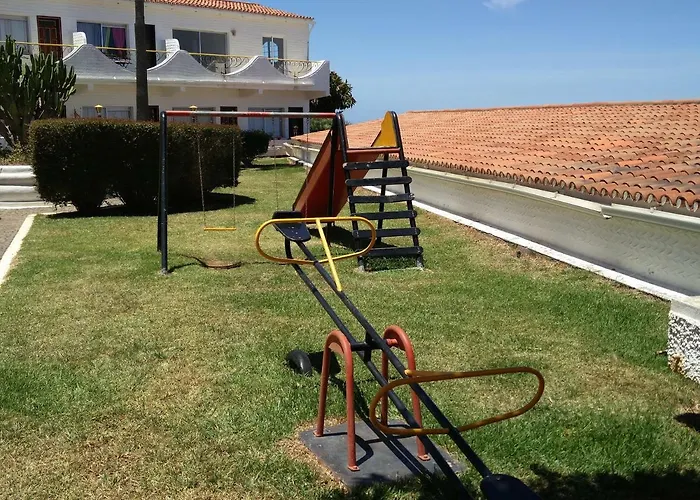 Luminous In Quiet Area Appartement